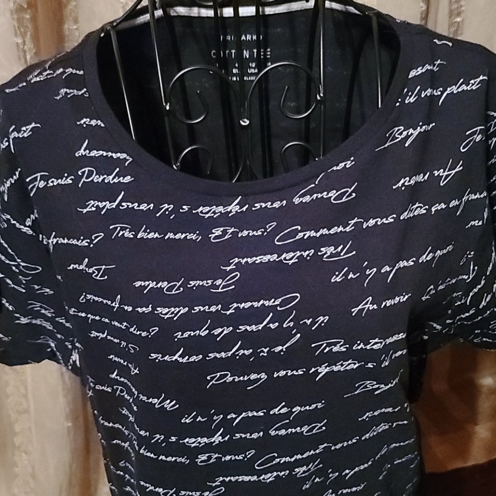 Black written t-shirt - Picture 2 of 4